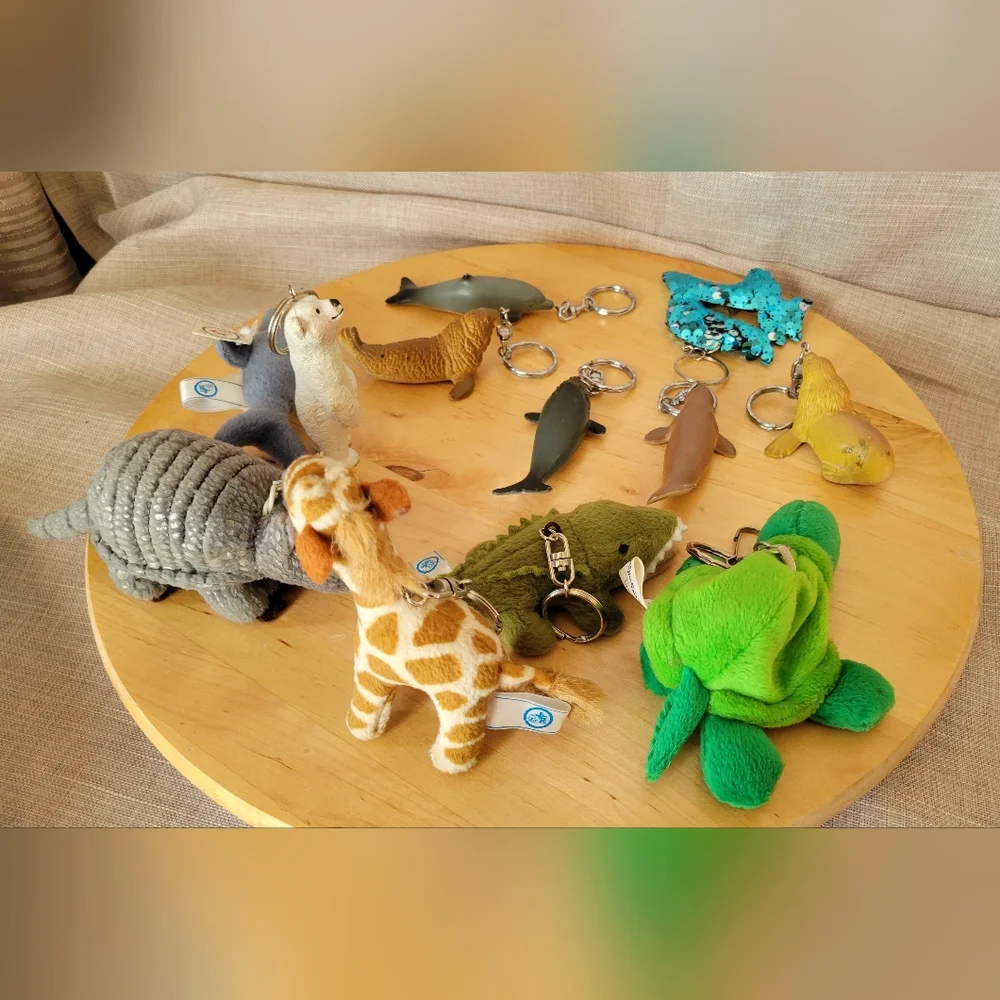 Vintage 1990's Lot of 12 Animal and Marine Life Key & Card Holders / Key Rings - Picture 14 of 16